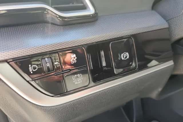 Kia Sportage (2022) thumbnail 34