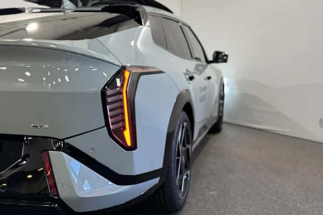 Kia EV4 (2025) thumbnail 11