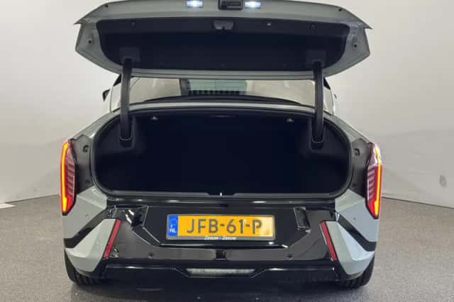Kia EV4 (2025) thumbnail 13