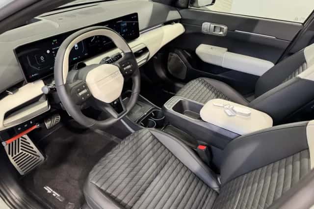 Kia EV4 (2025) thumbnail 22