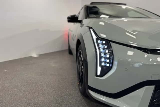 Kia EV4 (2025) thumbnail 5