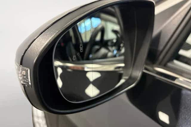 Kia Ceed (2024) thumbnail 11