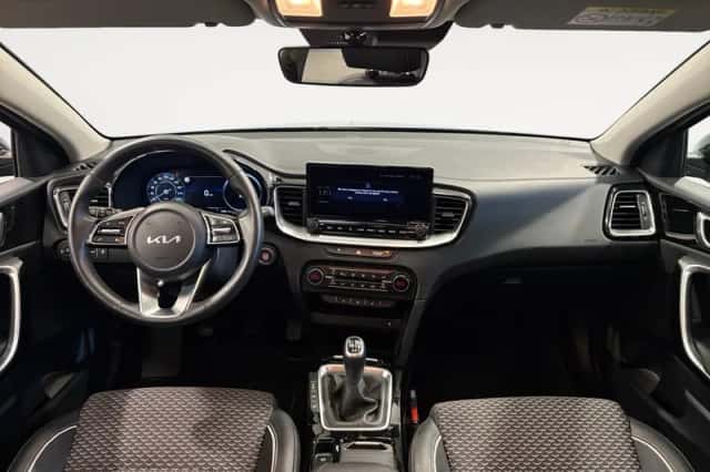 Kia Ceed (2024) thumbnail 12