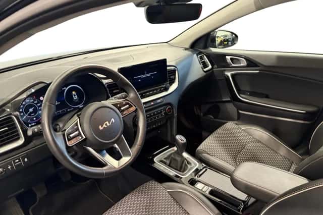 Kia Ceed (2024) thumbnail 13