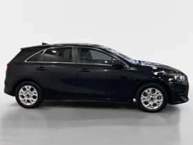 Kia Ceed (2024) thumbnail 4
