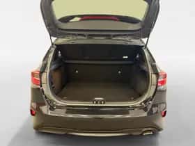 Kia Ceed (2024) thumbnail 8