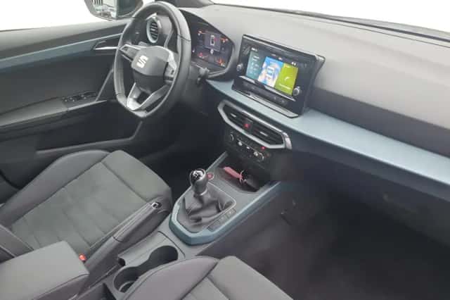 SEAT Arona (2025) thumbnail 16
