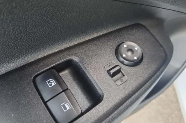Hyundai i10 (2020) thumbnail 28