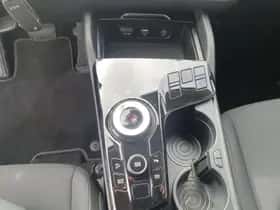 Kia Sportage (2023) thumbnail 23