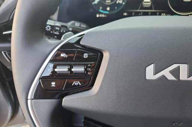 Kia Niro (2025) thumbnail 25