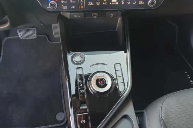 Kia Niro (2025) thumbnail 34