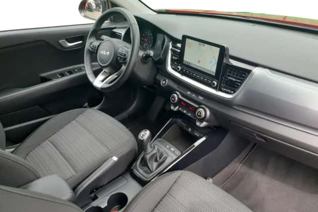 Kia Stonic (2023) thumbnail 15