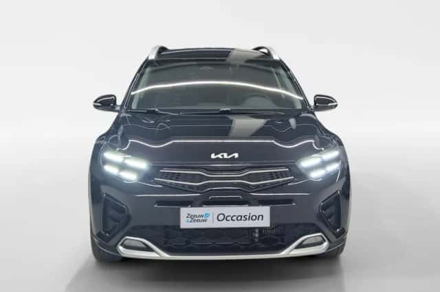 Kia Stonic (2025) thumbnail 3