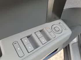 Kia EV3 (2025) thumbnail 32