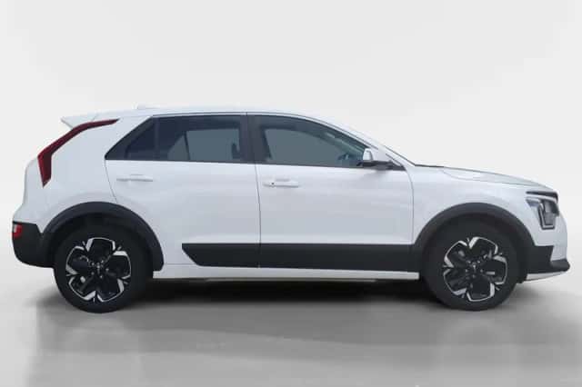 Kia Niro EV (2024) thumbnail 4