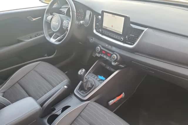Kia Stonic (2023) thumbnail 18