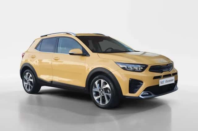 Kia Stonic (2023) thumbnail 3