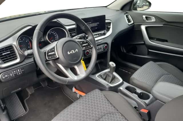 Kia Ceed Sportswagon (2025) thumbnail 14
