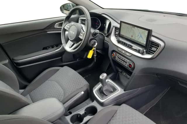 Kia Ceed Sportswagon (2025) thumbnail 15