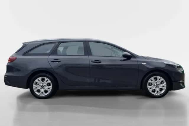 Kia Ceed Sportswagon (2025) thumbnail 4