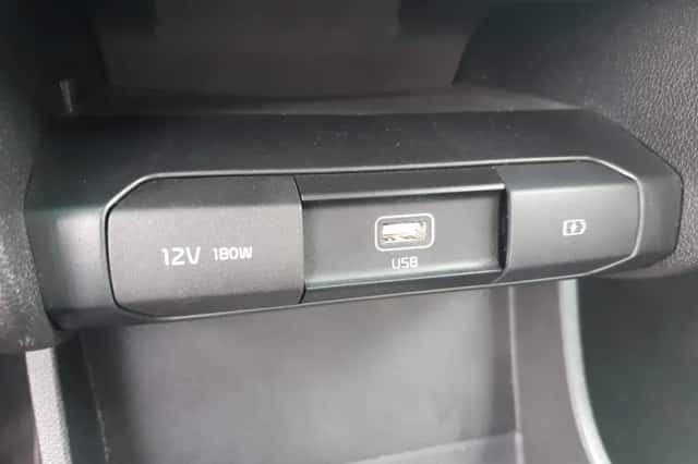 Kia Niro EV (2021) thumbnail 32