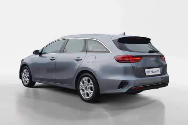Kia Ceed Sportswagon (2024) thumbnail 7