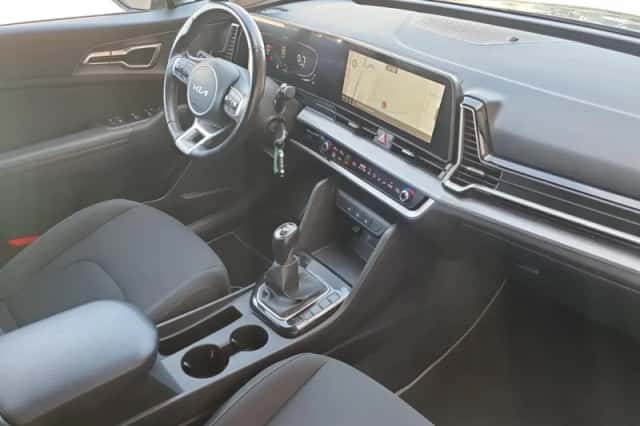 Kia Sportage (2023) thumbnail 15
