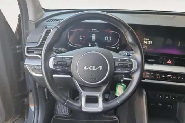 Kia Sportage (2023) thumbnail 18