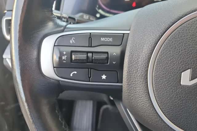 Kia Sportage (2023) thumbnail 19