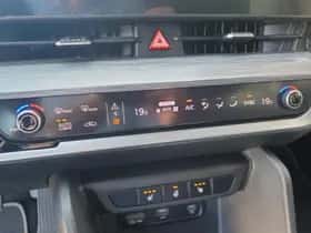 Kia Sportage (2023) thumbnail 31
