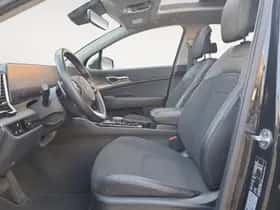 Kia Sportage (2023) thumbnail 17