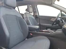 Kia Sportage (2023) thumbnail 21