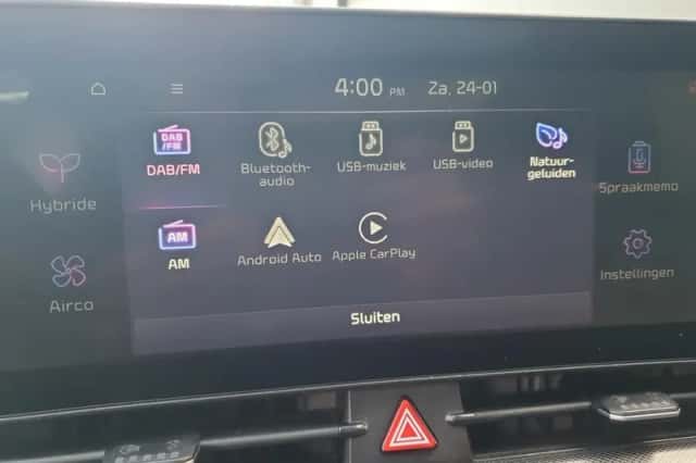 Kia Sportage (2023) thumbnail 31