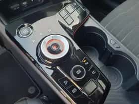 Kia Sportage (2023) thumbnail 36