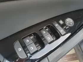 Kia Sportage (2023) thumbnail 38