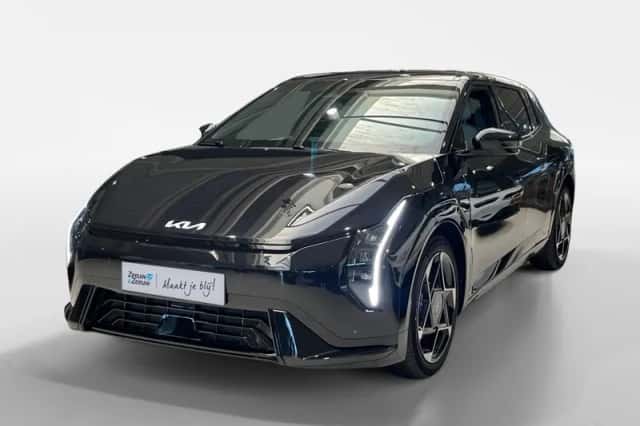 Kia EV4 (2026) thumbnail 2