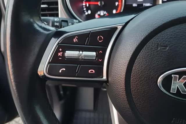 Kia Ceed Sportswagon (2020) thumbnail 18