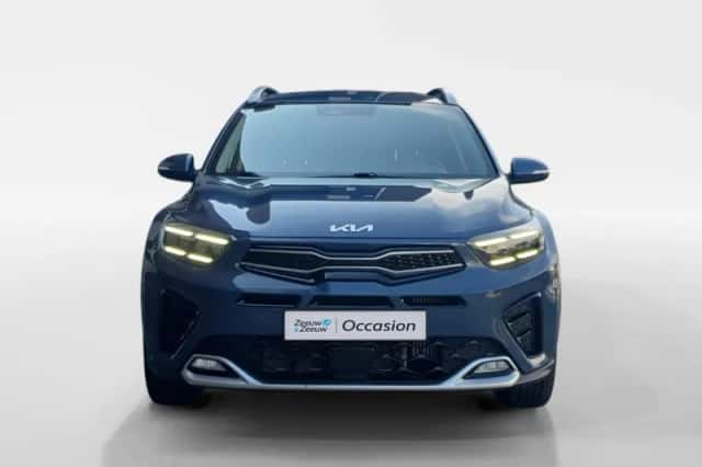 Kia Stonic (2023) thumbnail 2