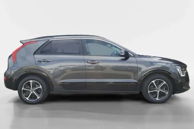 Kia Niro (2024) thumbnail 4