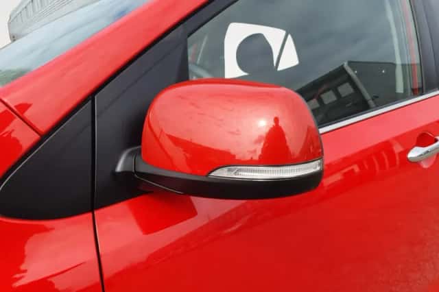 Kia Picanto (2020) thumbnail 11