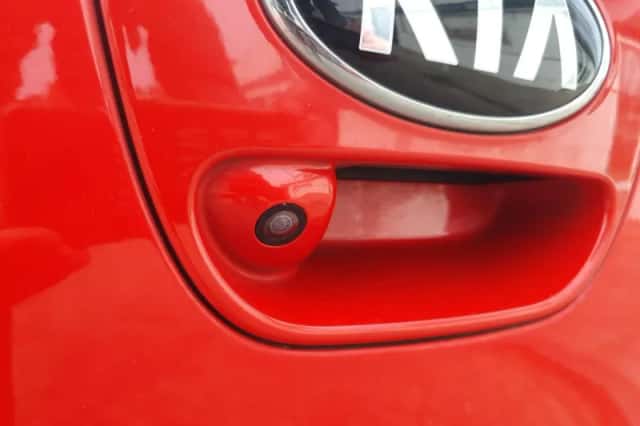 Kia Picanto (2020) thumbnail 10