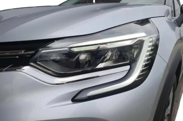 Renault Captur (2021) thumbnail 14
