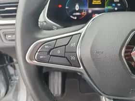 Renault Captur (2021) thumbnail 22