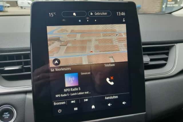 Renault Captur (2021) thumbnail 32