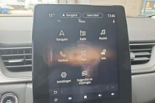 Renault Captur (2021) thumbnail 33