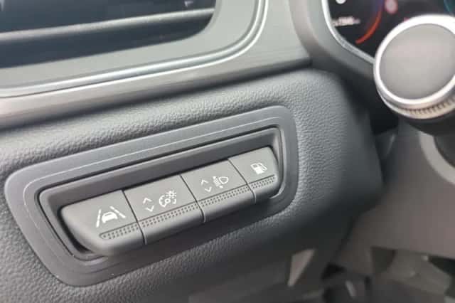 Renault Captur (2021) thumbnail 35