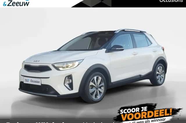 Kia Stonic (2023) thumbnail 1