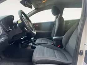 Kia Stonic (2023) thumbnail 11