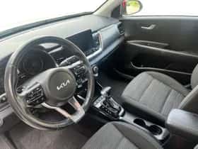 Kia Stonic (2023) thumbnail 12