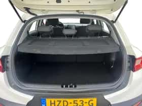 Kia Stonic (2023) thumbnail 8